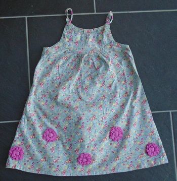 Adorable robe motif liberty fille 18 mois