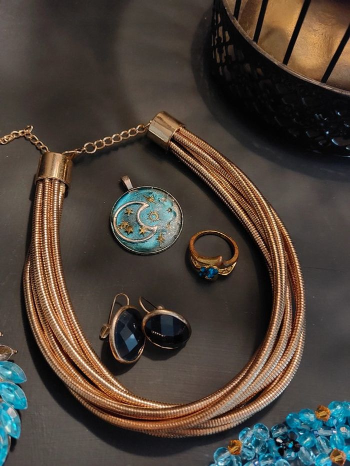 Lot de bijoux vintage et moderne 🌿 - photo numéro 3