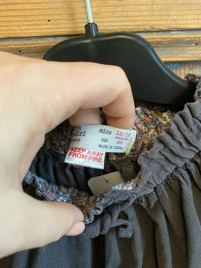 Jupe velours léger Zara 12-18 mois - photo numéro 2