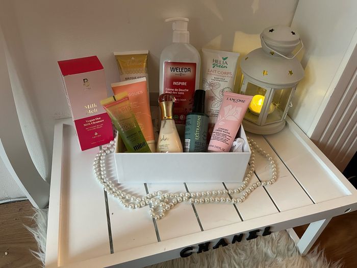 Lot produits de beauté Weleda Michael Kors Lancôme Dior  neuf 🧴