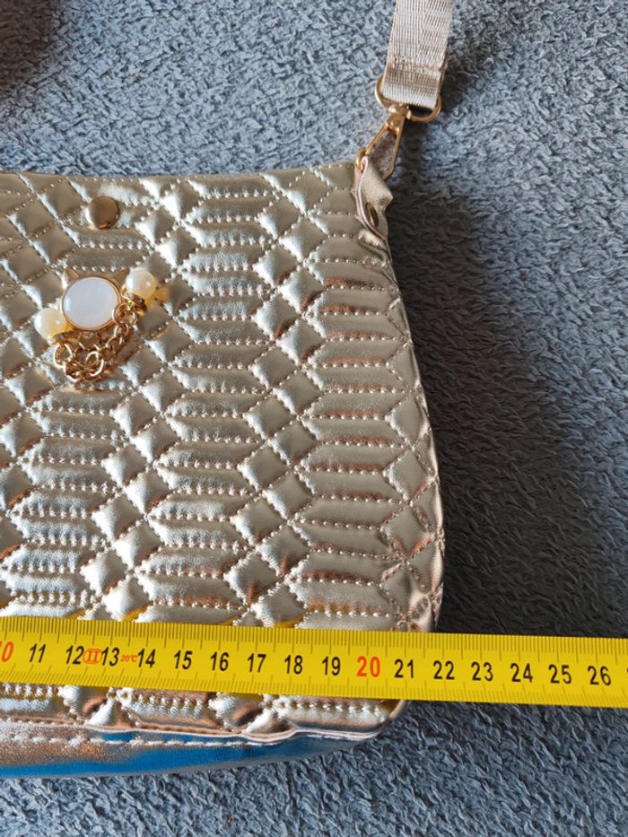 Petit sac à bandoulière Doré Shein Neuf sans étiquette - photo numéro 6