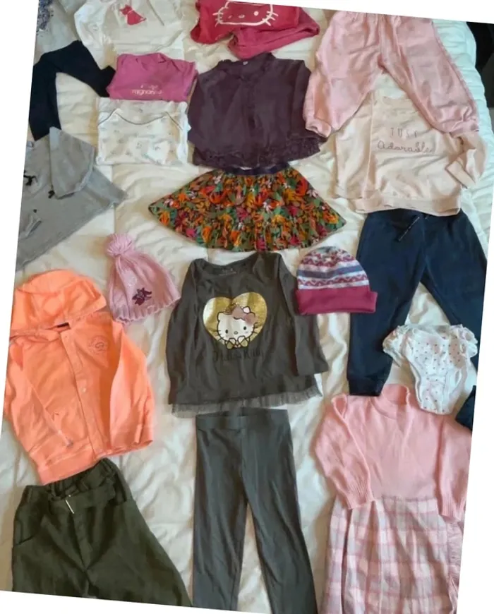 lot de vêtements bébé fille 24 mois