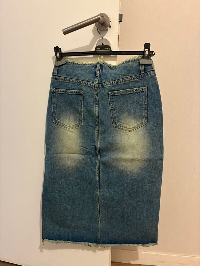 Jupe en jean PrettyLittleThing - photo numéro 2