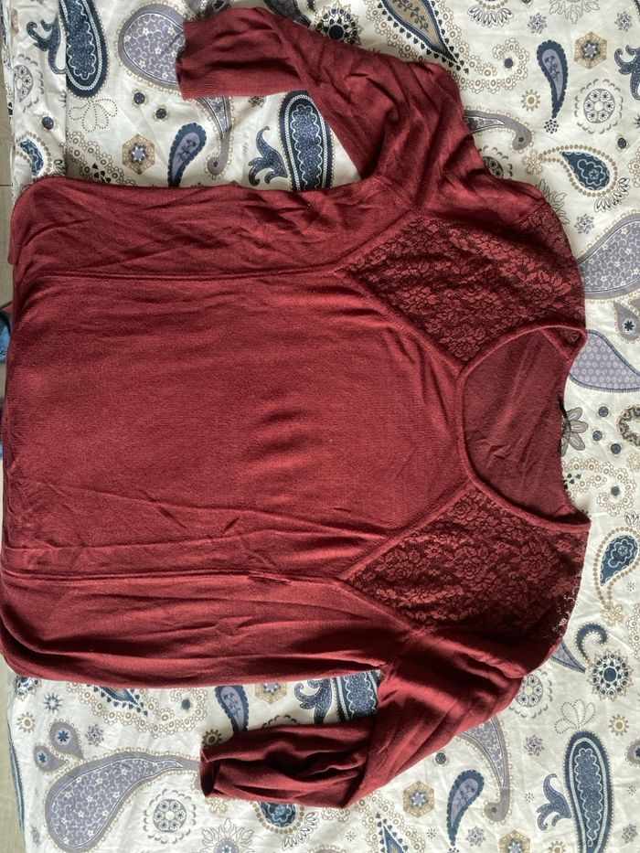 Pull dentelle - photo numéro 2