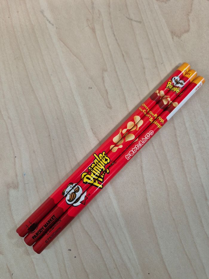 Boîte 11 crayon à papier Pringles - photo numéro 4