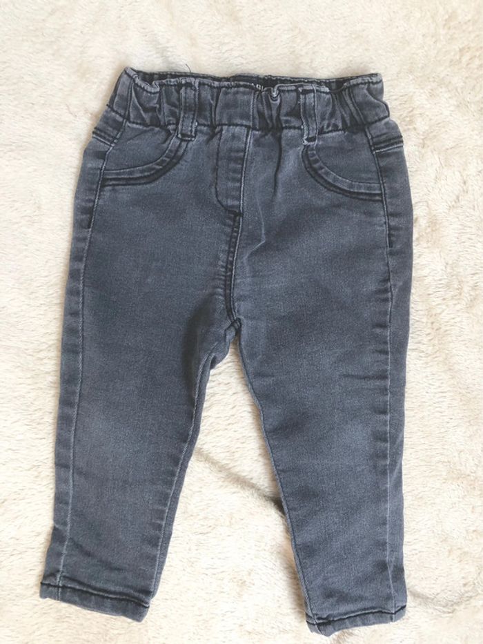 Jeans / 9mois / kiabi