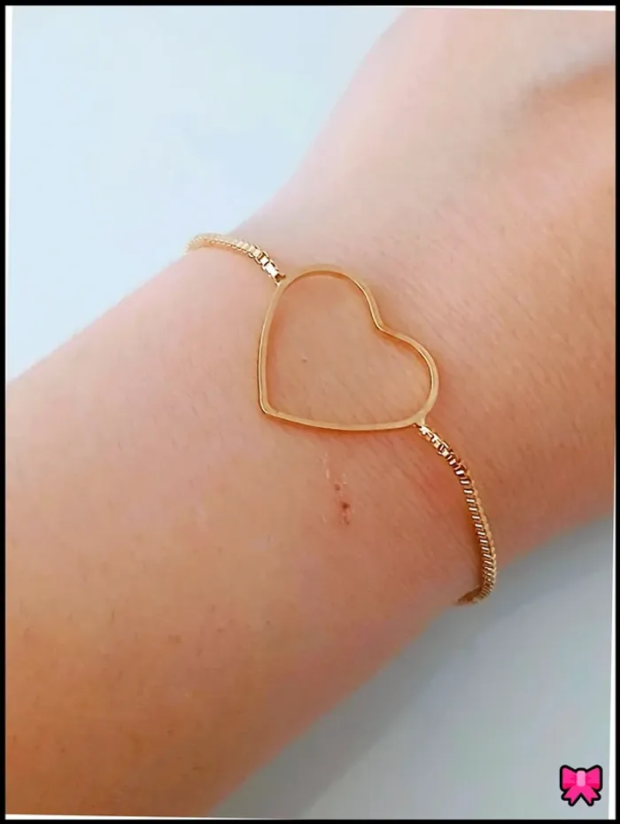 Bracelet doré coeur tendance – Élégant et lumineux - photo numéro 2