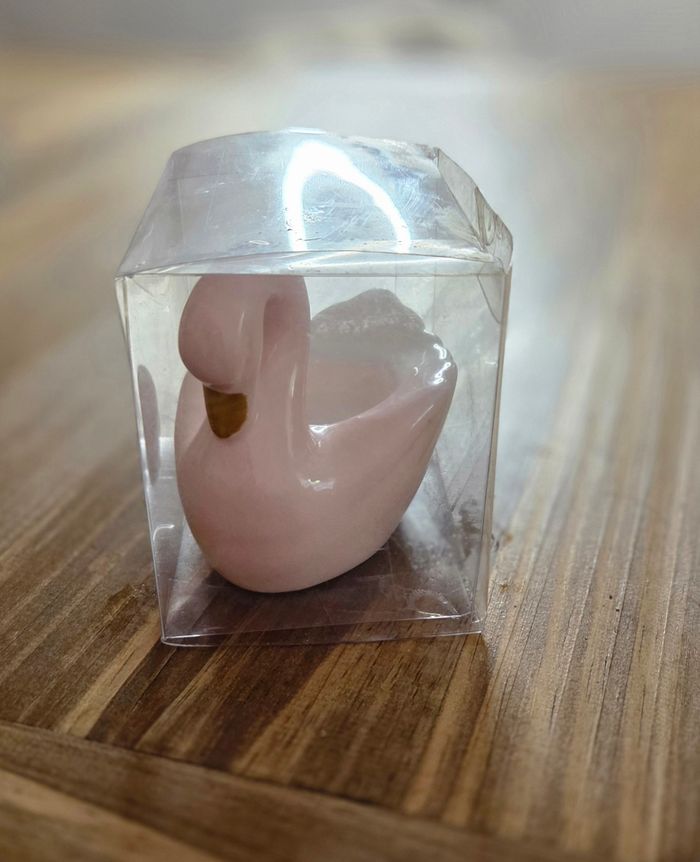 Cygne rose en céramique – déco élégante / bougeoir / vide-bijoux – neuf en boîte BB - photo numéro 3