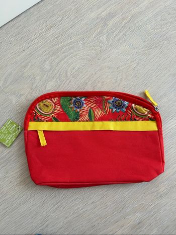 Trousse toilette neuve