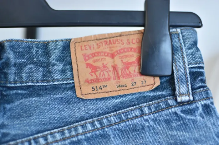 Short Levis en taille W27 L27 - Très bon état - photo numéro 3