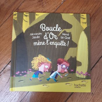 Livre : boucle d'or mène l'enquête, hachette