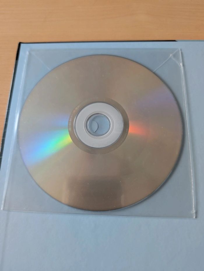 Livre les pirates avec 1 DVD - photo numéro 4