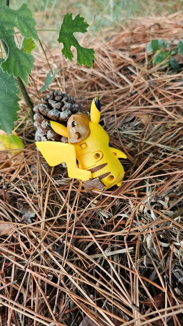 Super figurine Pokemon Nintendo pikachu détective - photo numéro 4