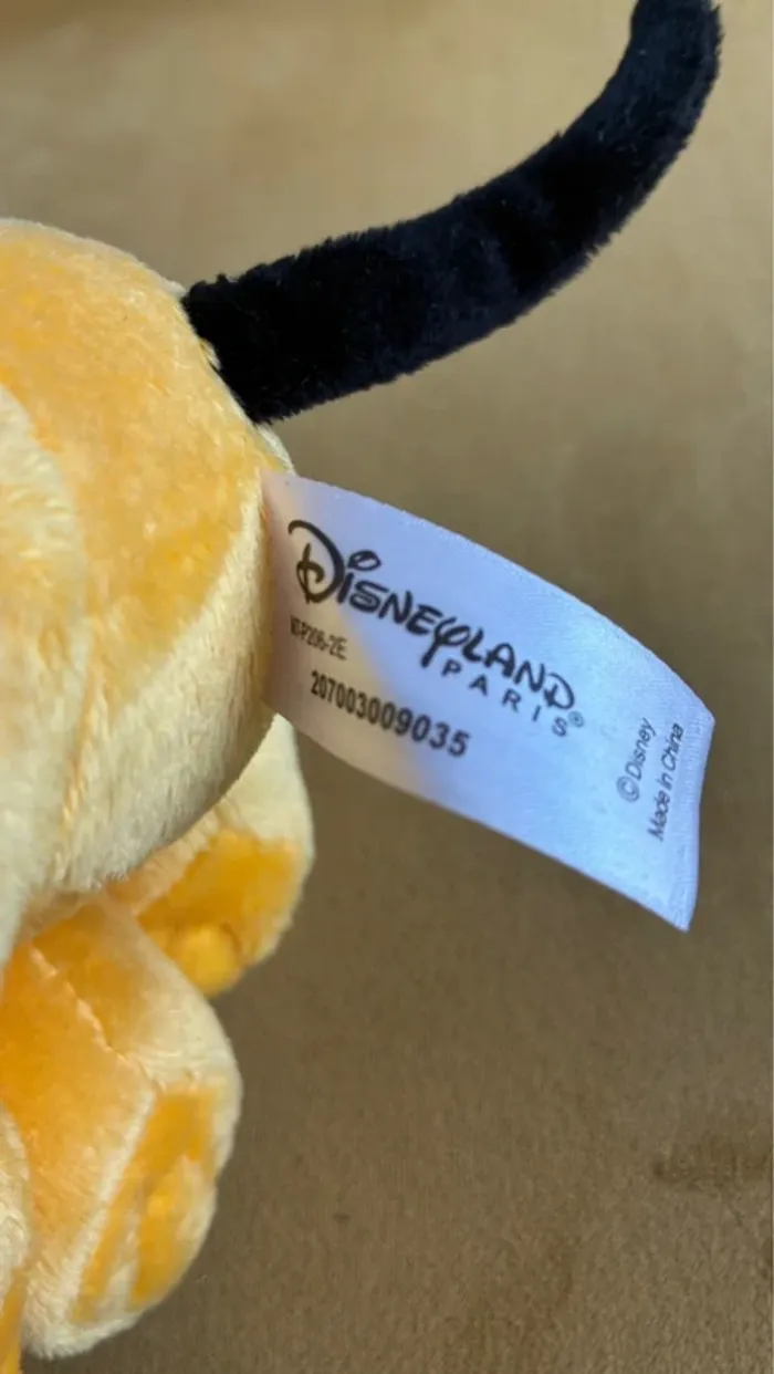 Peluche Pluto officielle Disney - photo numéro 2