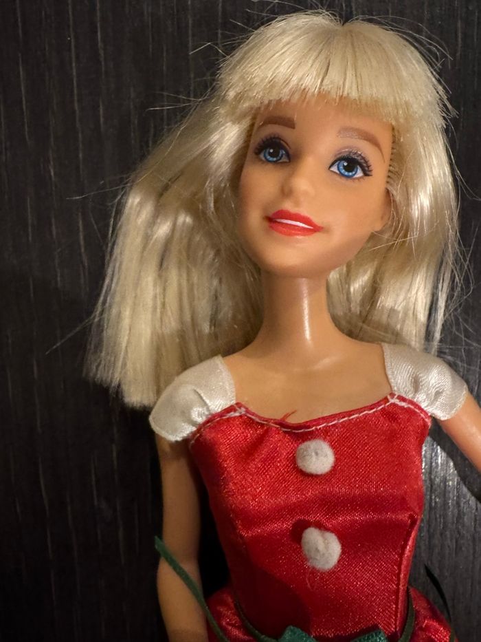 Barbie robe Noel - photo numéro 5