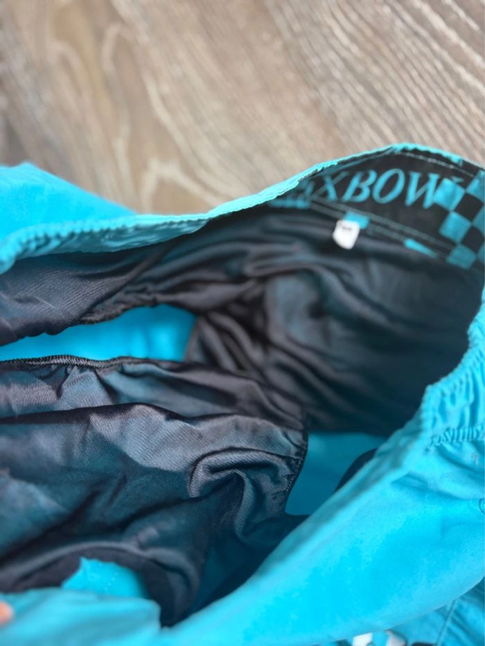Short Oxbow - taille US 28 équivalent à un 38 - en très bon état - photo numéro 6