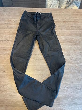 Pantalon effet usé