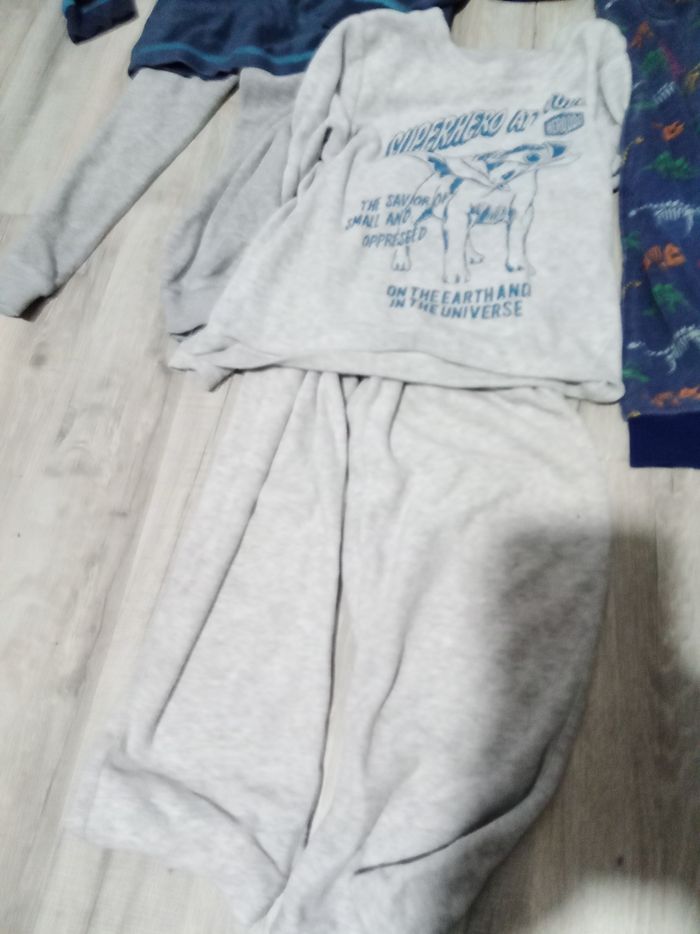 Lot 3 pyjamas hiver 5 ans garçon - photo numéro 4
