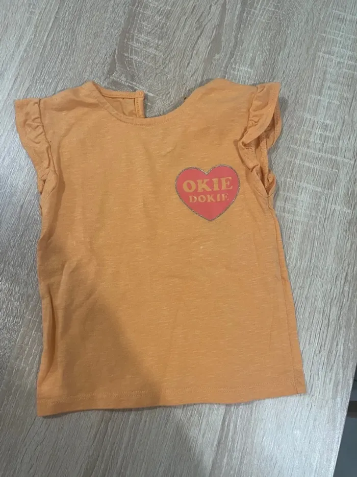 Jean + tee shirt - photo numéro 4