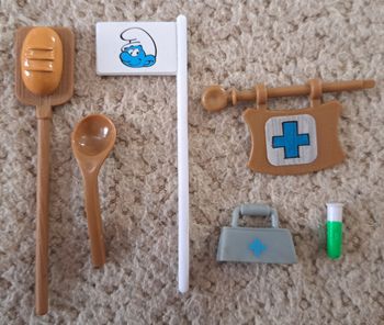 🪆 Lot d'accessoires vintage pour figurine Schtroumpf de Peyo