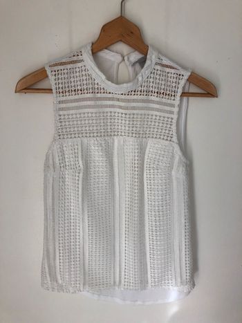 Petit haut blanc ajouré H&M