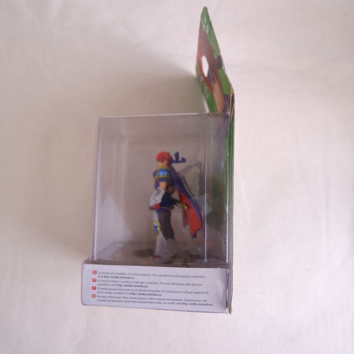 Amiibo Roy 55 Super smash bros fire emblem - photo numéro 2