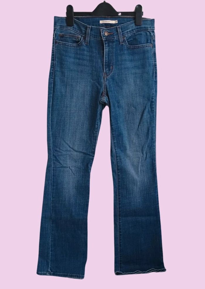 Jeans levis pour femme taille 28