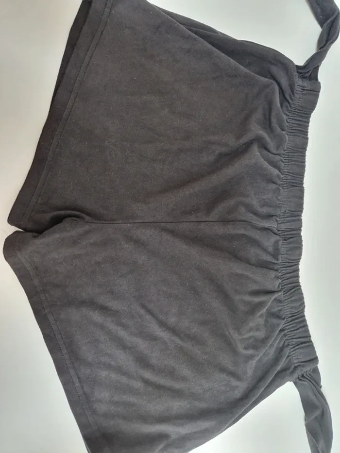 Short de sport - photo numéro 9