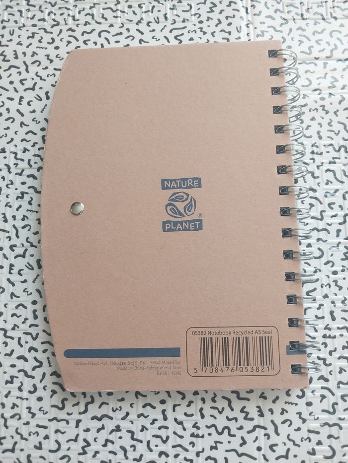 Carnet A5 recyclé Nature Planet + stylo - photo numéro 2