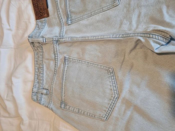 Short en jean Volcom homme - coupe droite - photo numéro 3