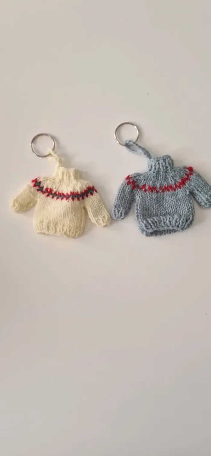 Lot de 2 portes-clé tricot