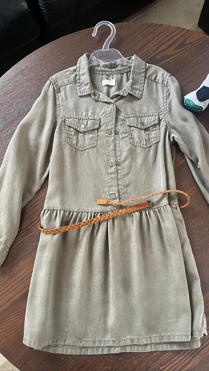 Robe manches longues fille 8 ans - photo numéro 2