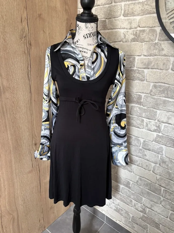 Robe fluide manches longues taille 36/38