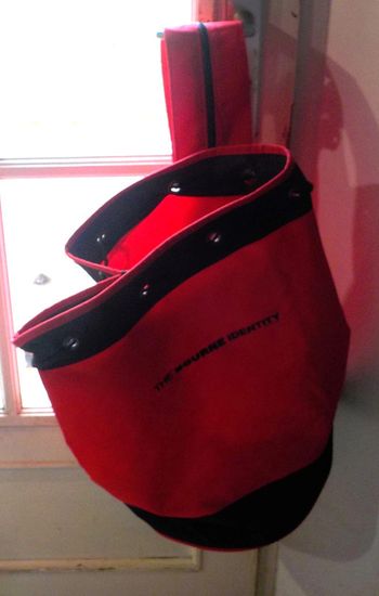 Sac marin toile rouge "The Bourne Identity"