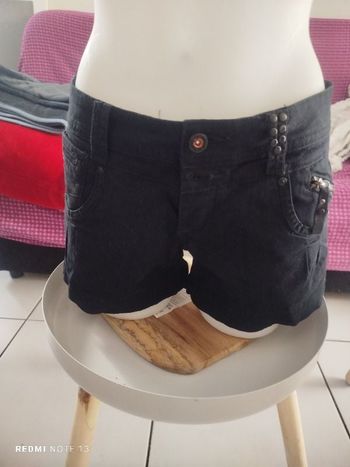 #kytie38femme. Short taille 38
