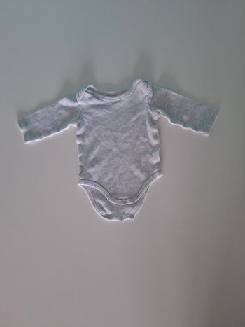 Body gris