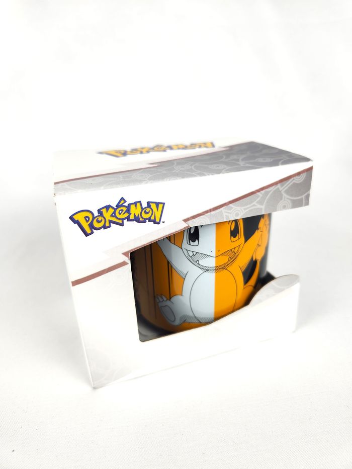 Mug / Tasse Salamèche Pokémon - Noir & Orange - Porcelaine - 320 ml (avec boîte)