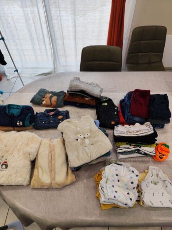 Lot de vêtements garçon 9 mois
