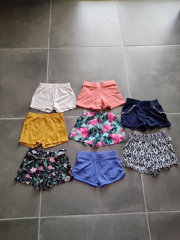 Lot vêtements 5 ans - photo numéro 5
