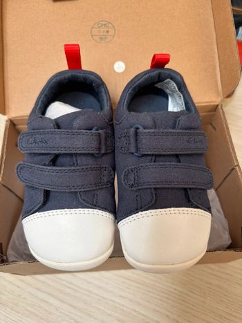 Chaussures Clarks taille 21