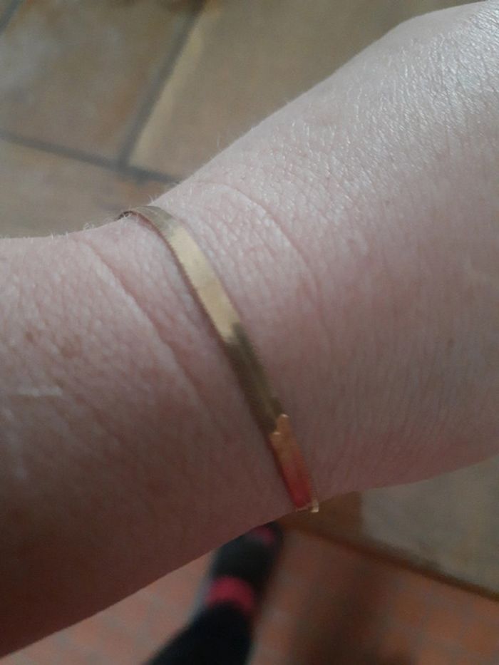 Bracelet doré - photo numéro 2