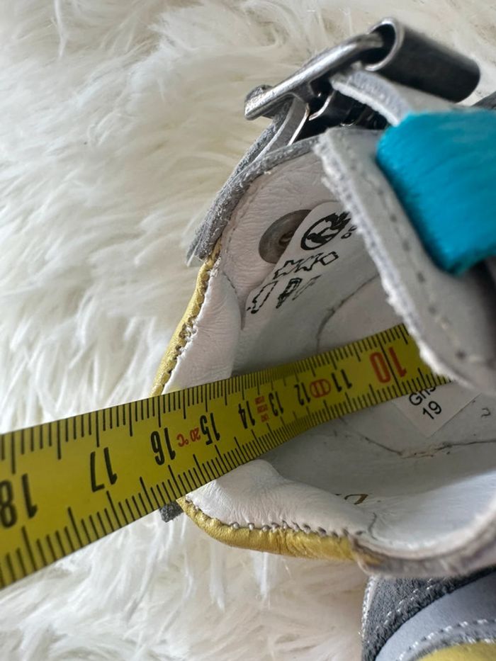 Paire de chaussures Babybotte taille 19 - photo numéro 7