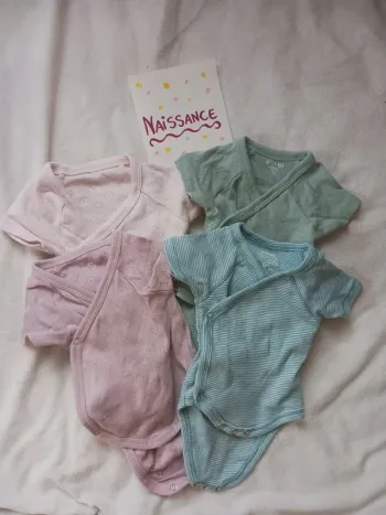 Lot de 4 bodies - Naissance