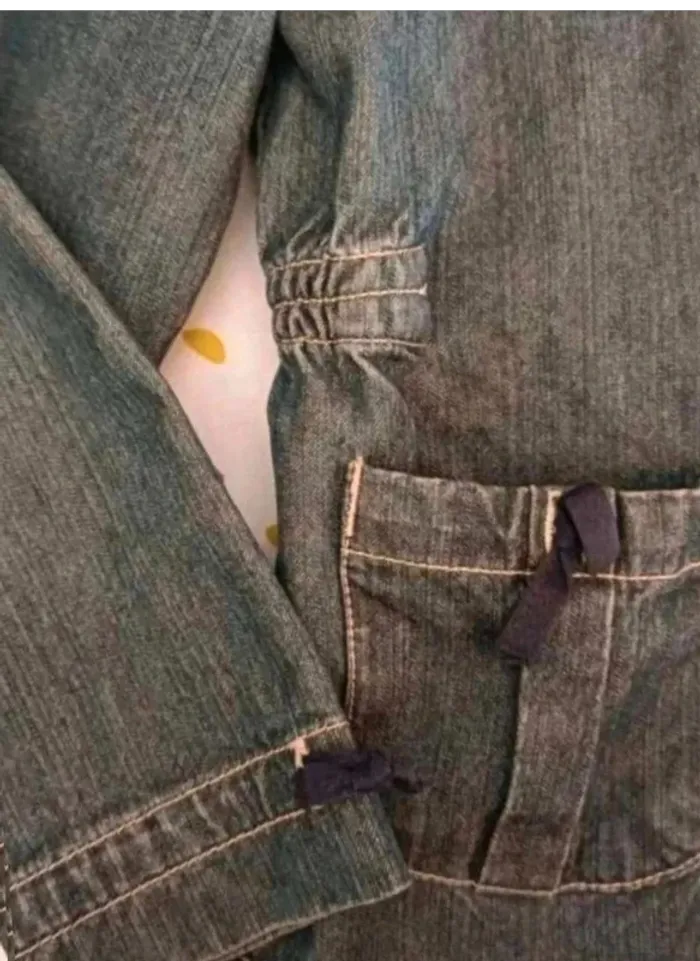 Veste en jean sergent major très bon état 8 ans - photo numéro 2