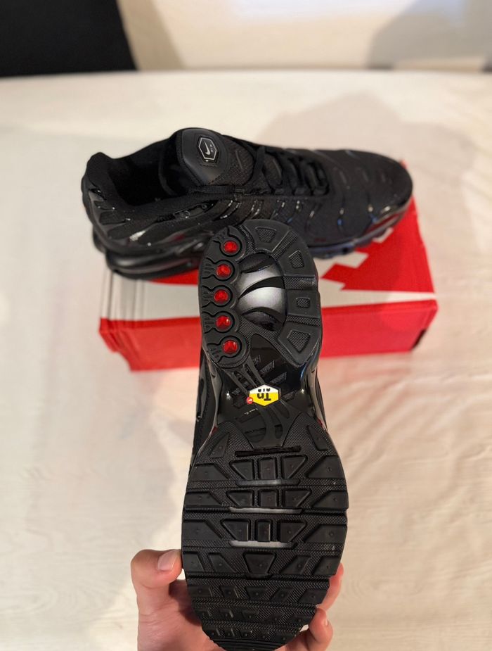 Nike tn noir full black 44 - photo numéro 2