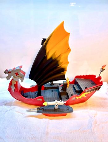 Playmobil 5481 Vaisseau d'attaque du Dragon