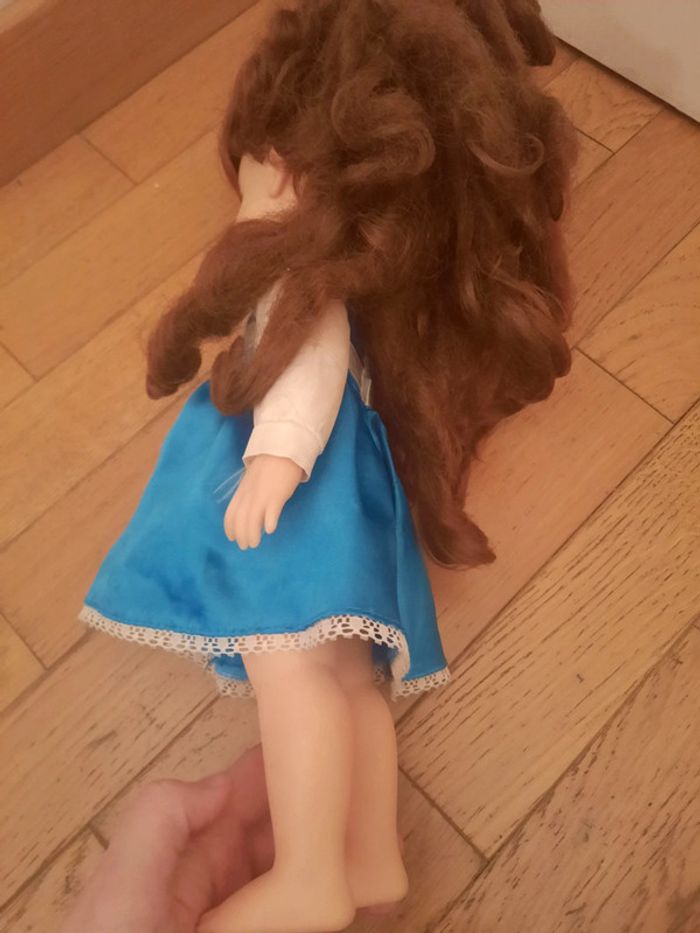 Poupee aminator disney store belle - photo numéro 11