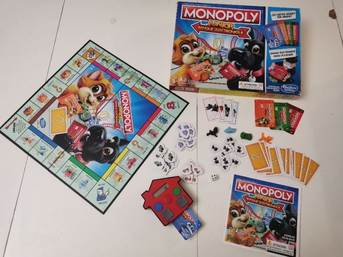 MONOPOLY JUNIOR BANQUE ELECTRONIQUE