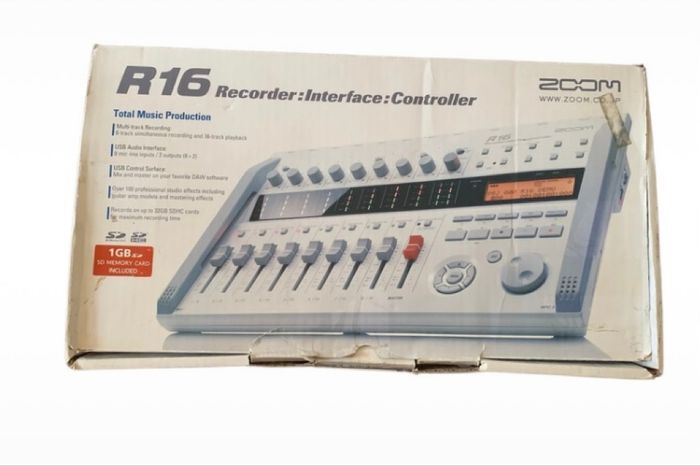 Zoom R16 table de mixage - photo numéro 4