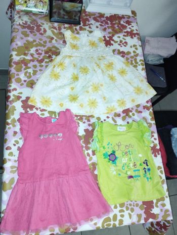 Lot vêtements fille